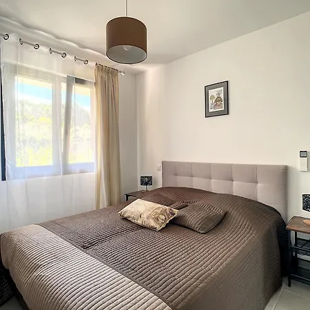 Apartment Pietrosella, 3 Pieces, 4 Personnes - Fr-1-665-24